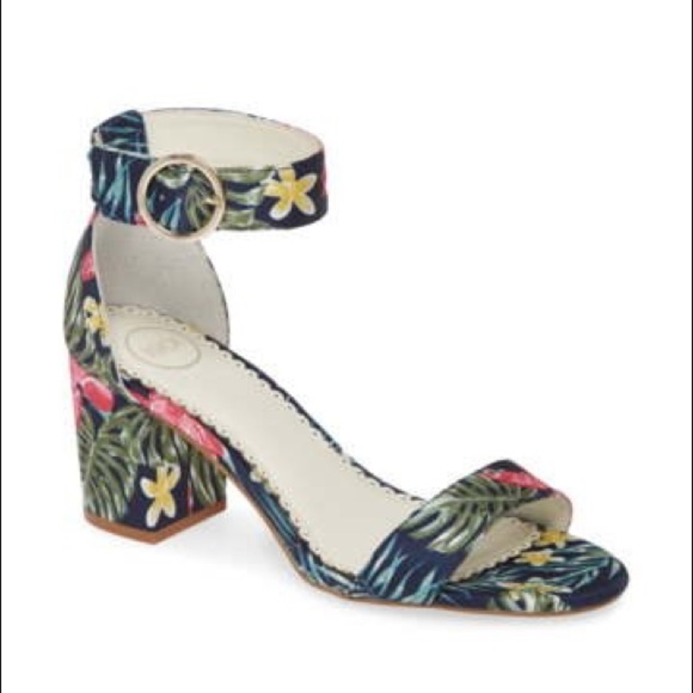 1901 Tropical 🌴 🌺 Block Heels Sandals